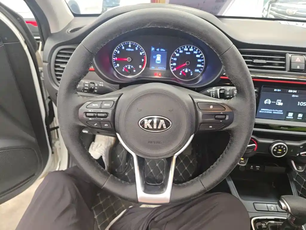 Kia KX Cross — миниатюра 11