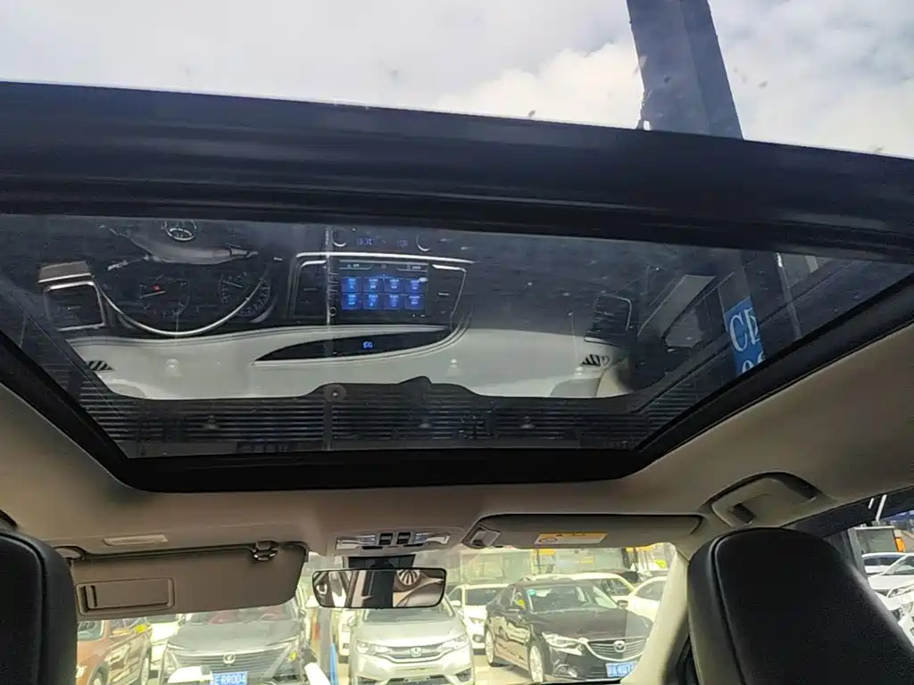 Toyota Highlander — миниатюра 18