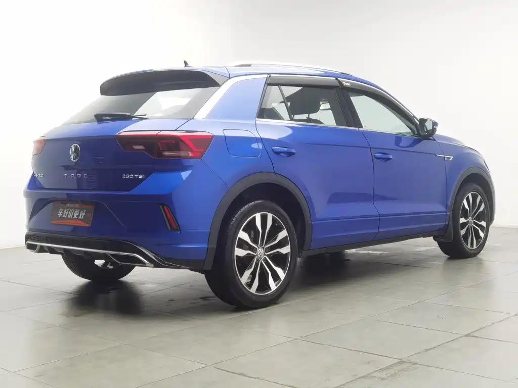 Volkswagen T-Roc — миниатюра 2