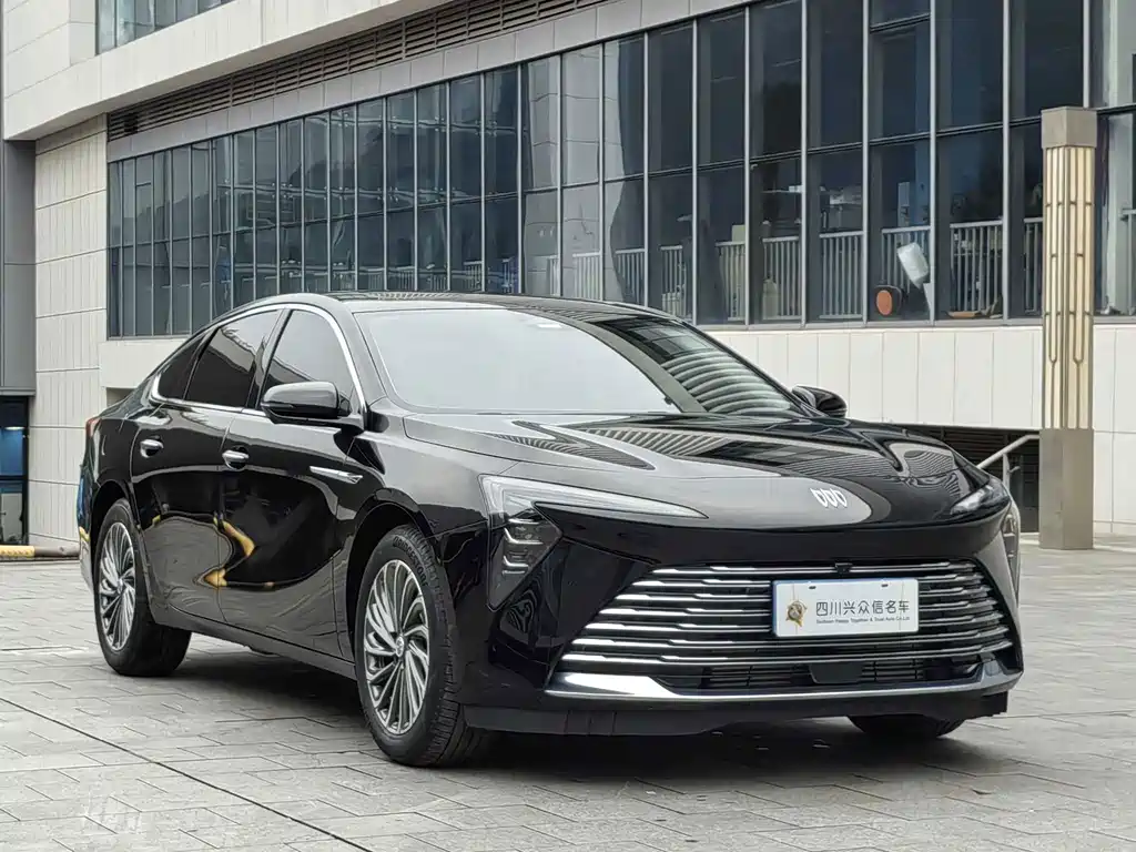 Buick LaCrosse — миниатюра 3