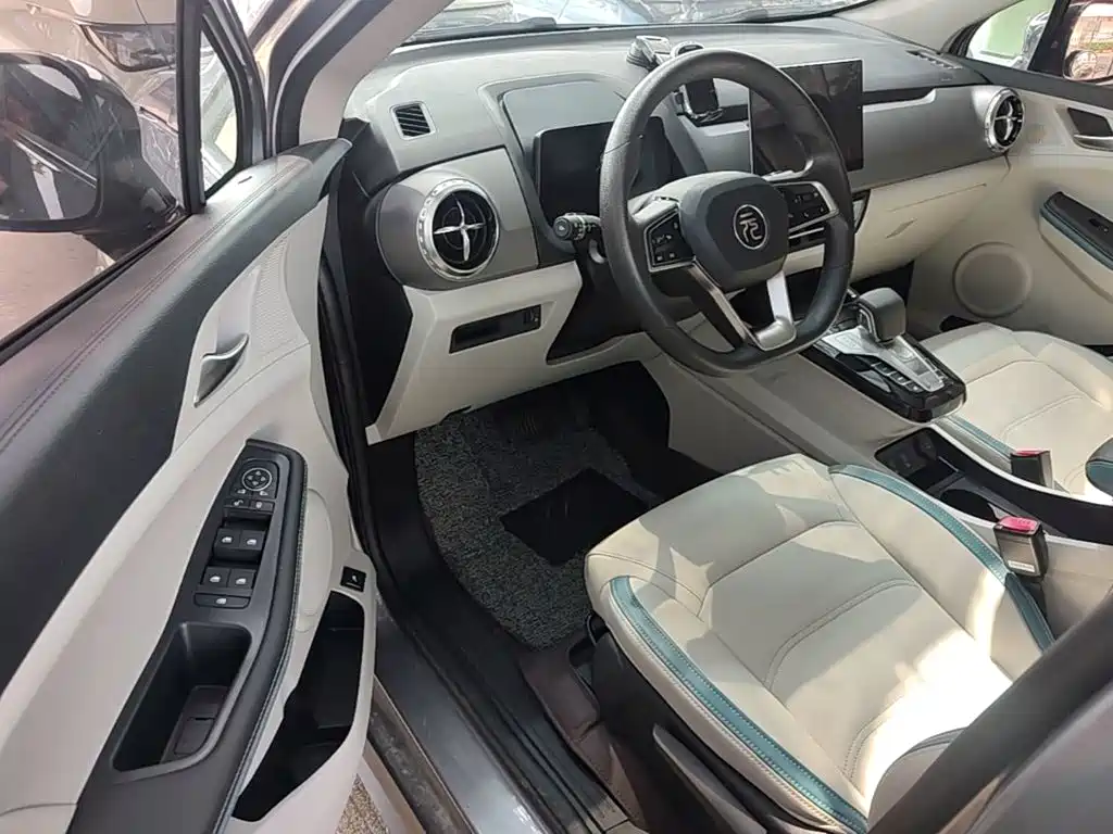 BYD Yuan Pro — миниатюра 16