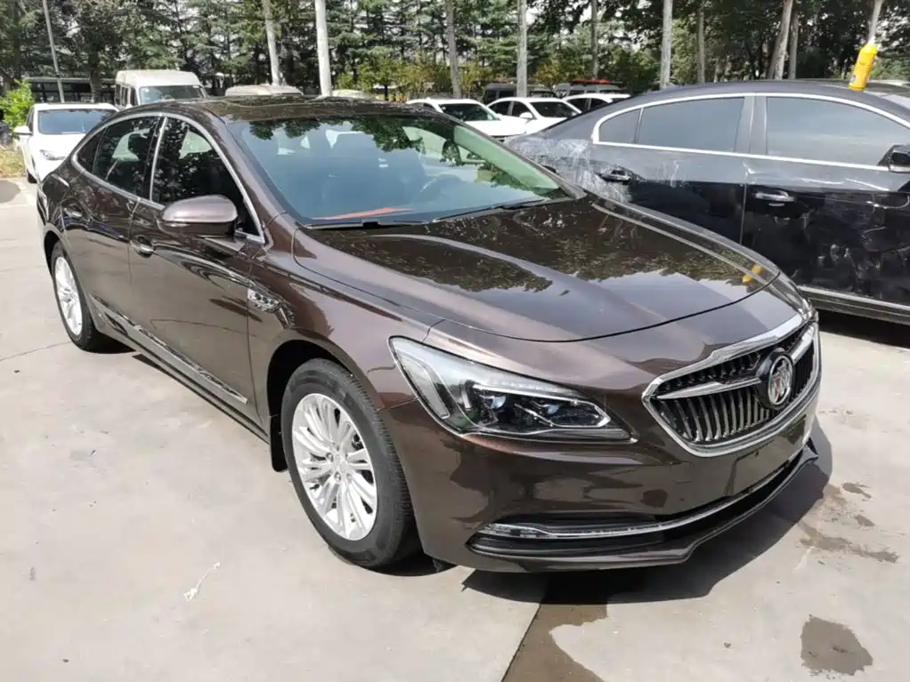 Buick LaCrosse — миниатюра 4