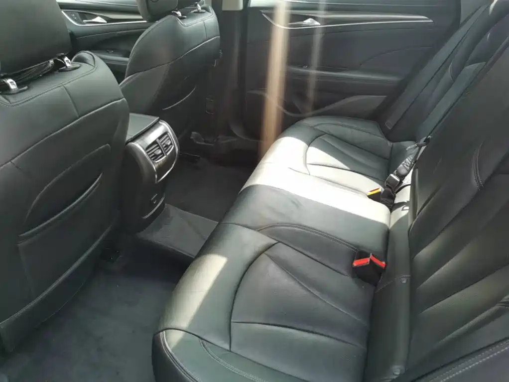 Buick LaCrosse — миниатюра 17