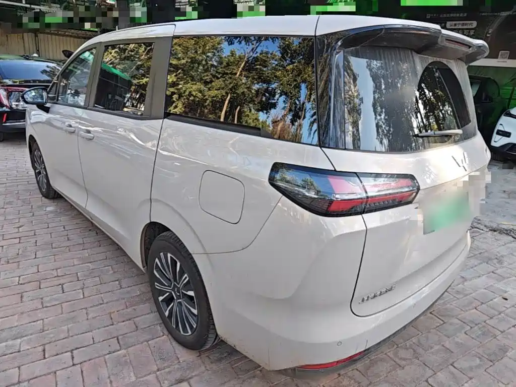 Wuling Xingguang 730 New Energy — миниатюра 5
