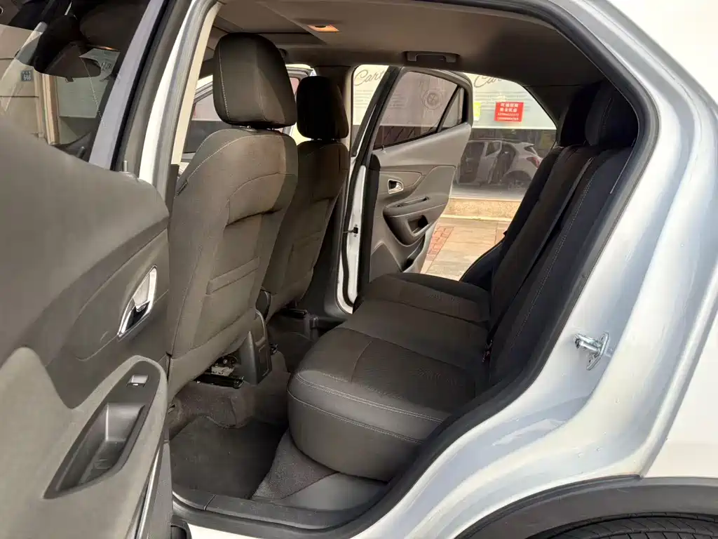Buick Encore — миниатюра 9