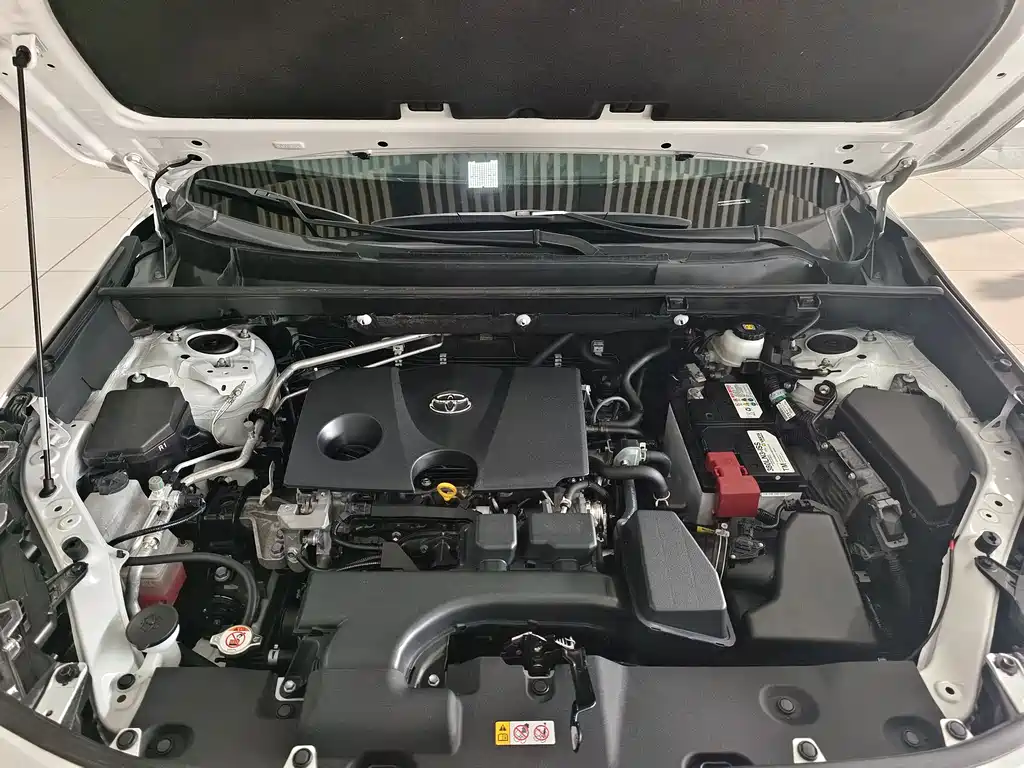 TOYOTA RAV4 RONGFANG