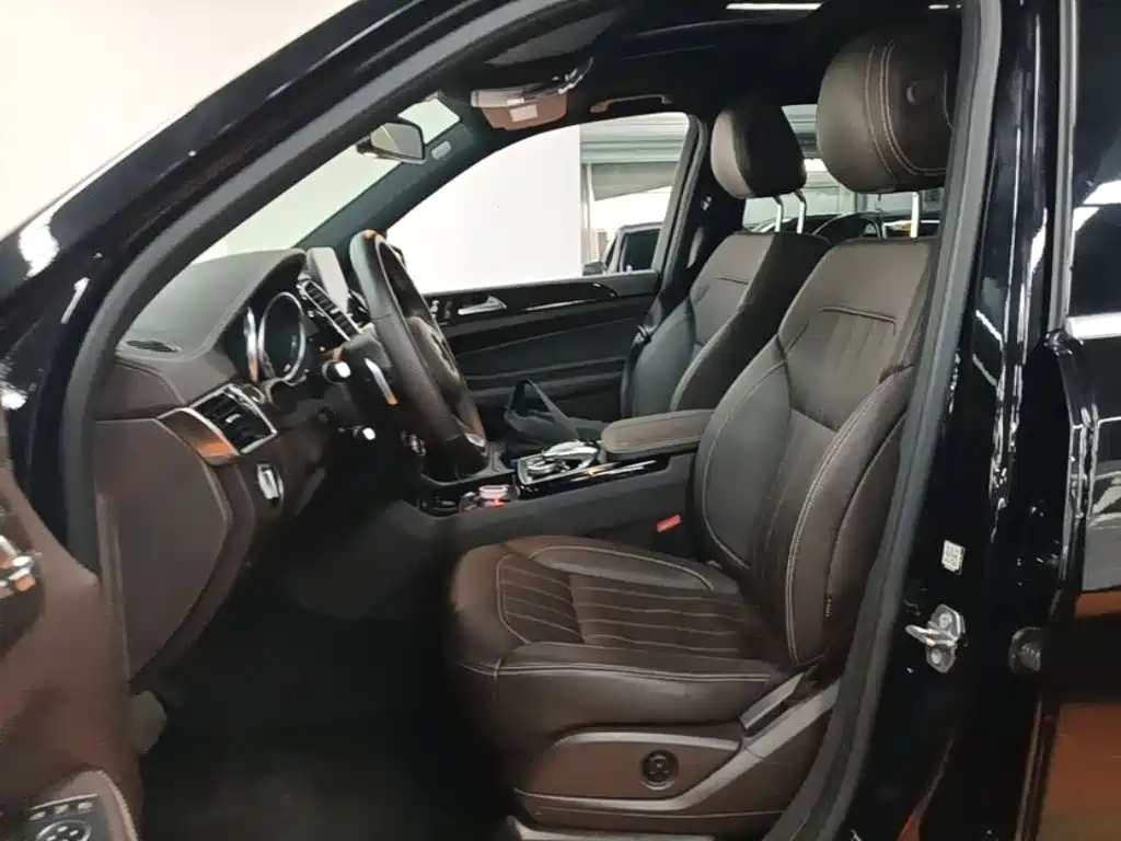 Mercedes-Benz GLS — миниатюра 15