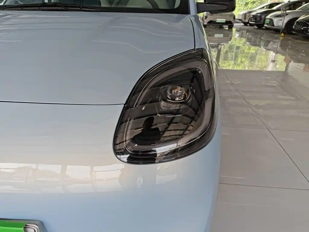 Wuling MINIEV — миниатюра 24