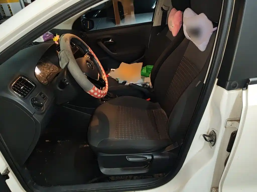 Volkswagen Polo — миниатюра 12