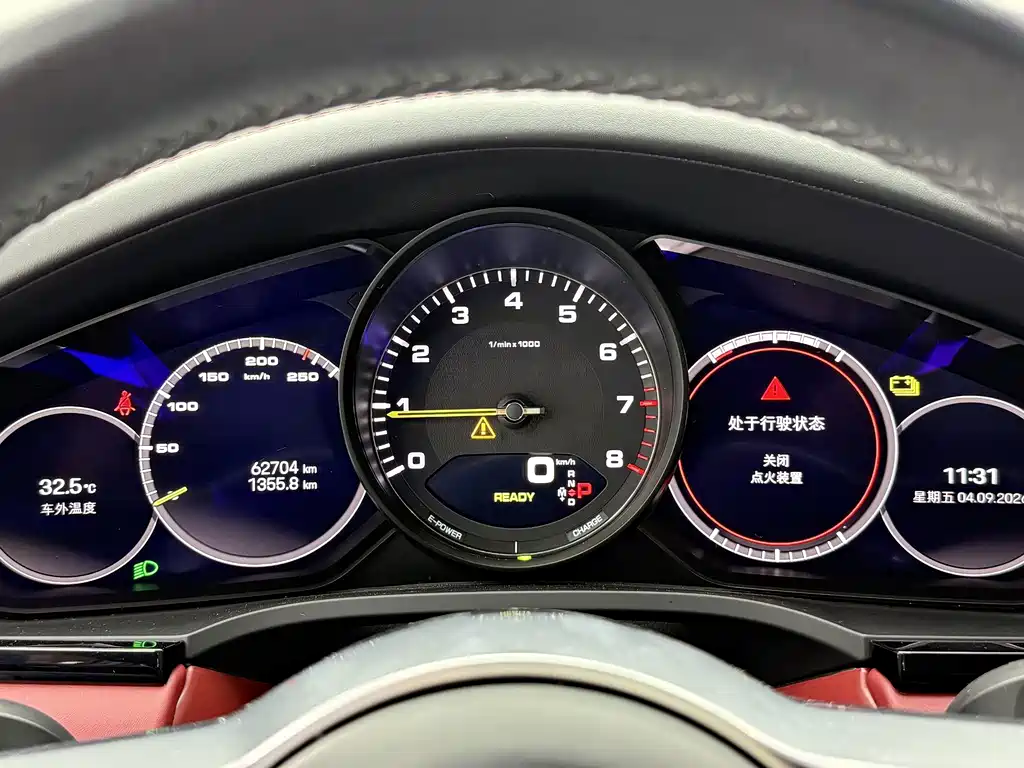 Porsche Cayenne Hybrid — миниатюра 7
