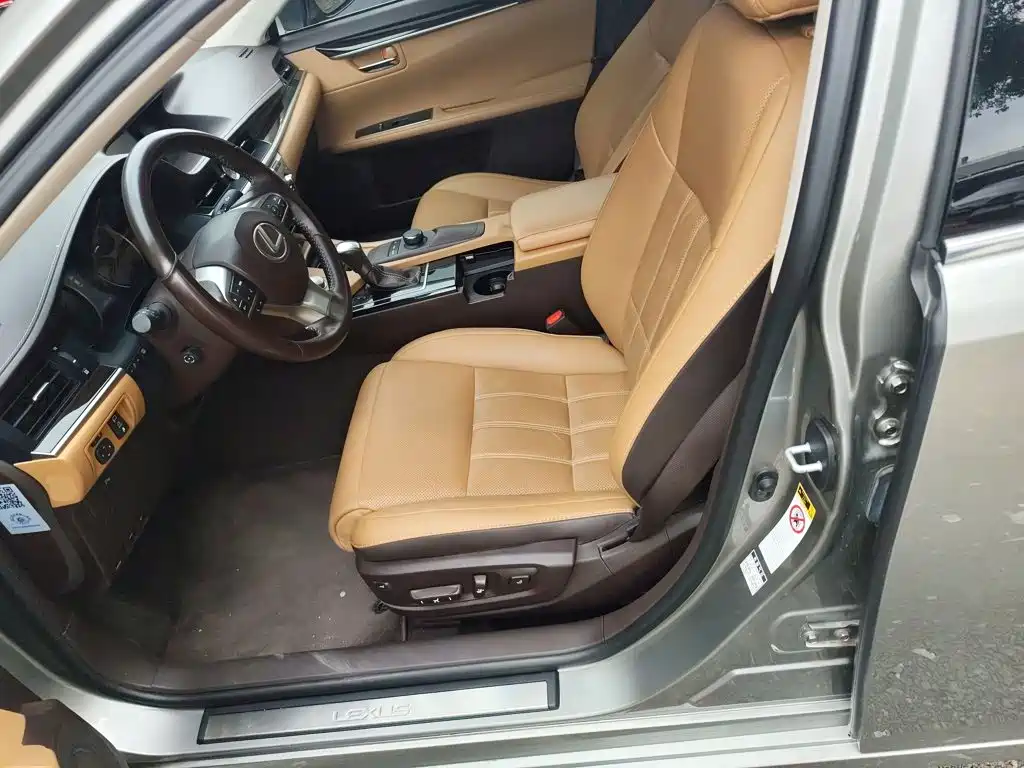 Lexus ES — миниатюра 15