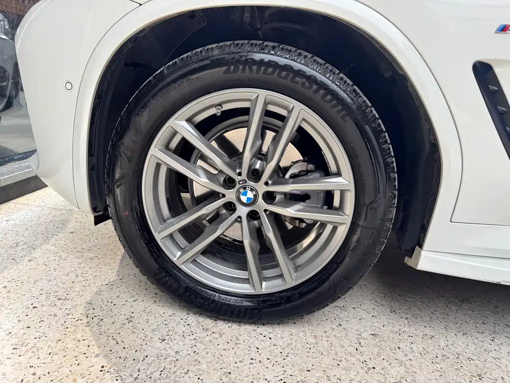 BMW X4 — миниатюра 25