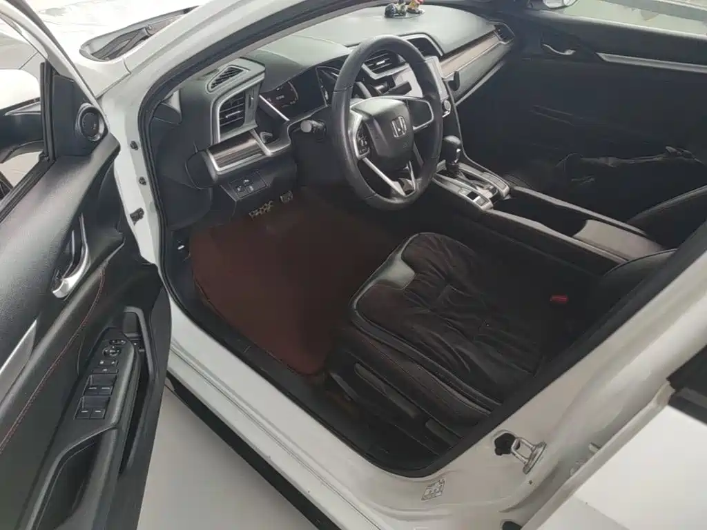 Honda Civic — миниатюра 21