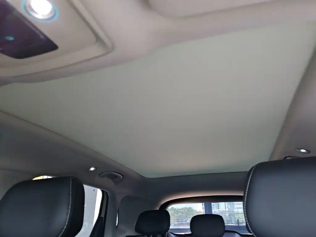 BYD Sealion 05 EV — миниатюра 18