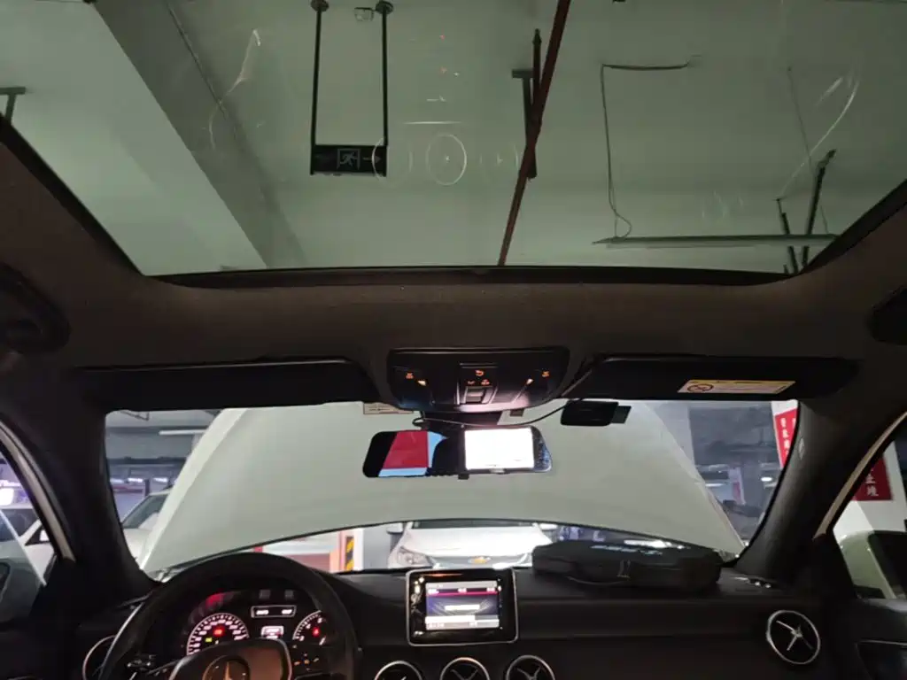 Mercedes-Benz A-Class (Import) — миниатюра 18