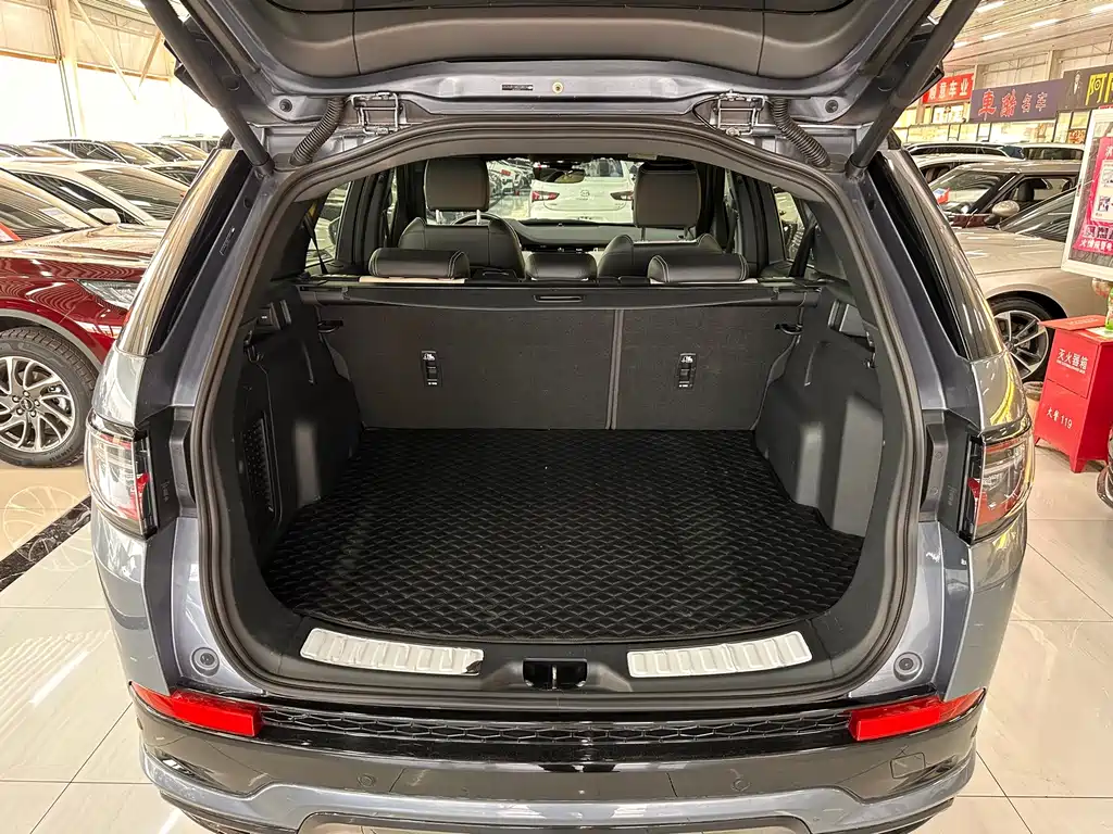 Land Rover Discovery Sport — миниатюра 7