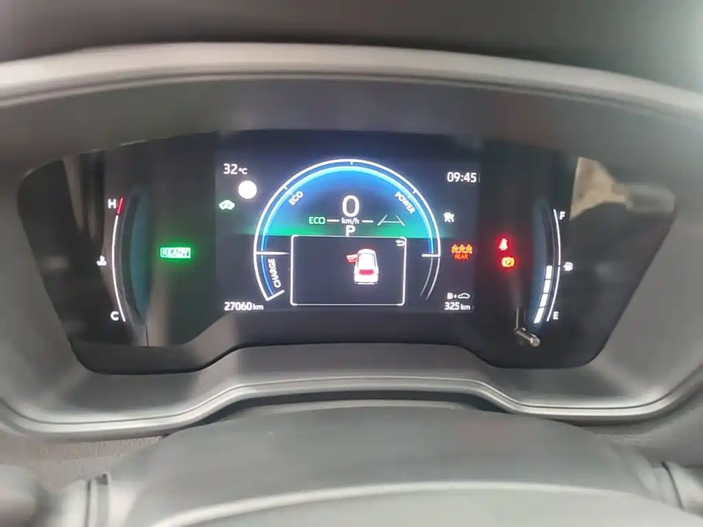 Toyota Corolla Cross — миниатюра 18