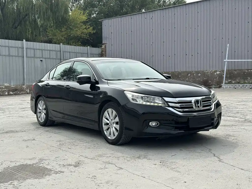 Honda Accord — миниатюра 3