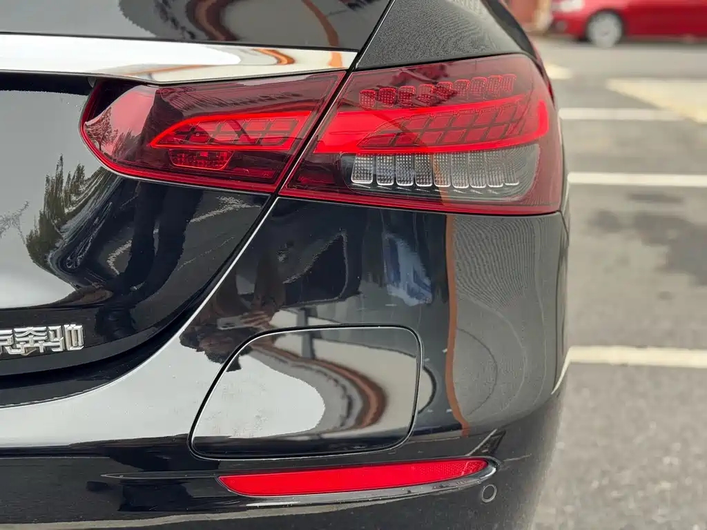 Mercedes-Benz E-Class New Energy — миниатюра 34