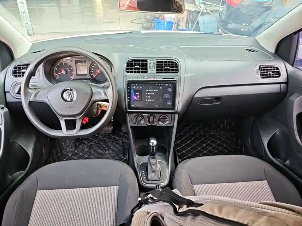 Volkswagen Polo — миниатюра 10