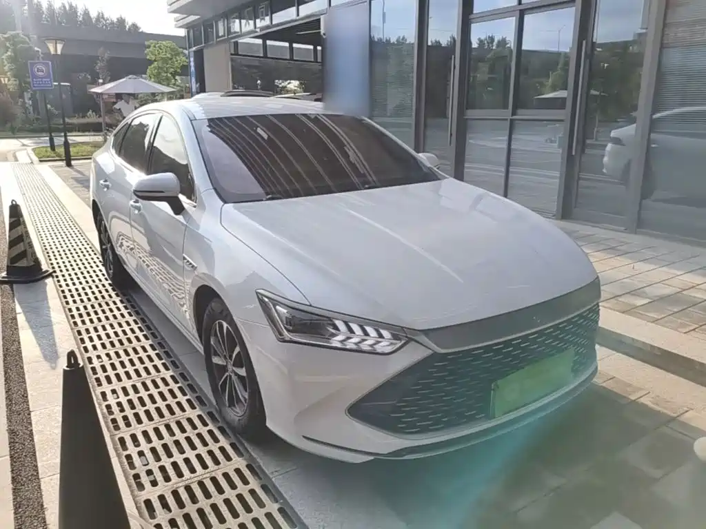 BYD Qin PLUS — миниатюра 4