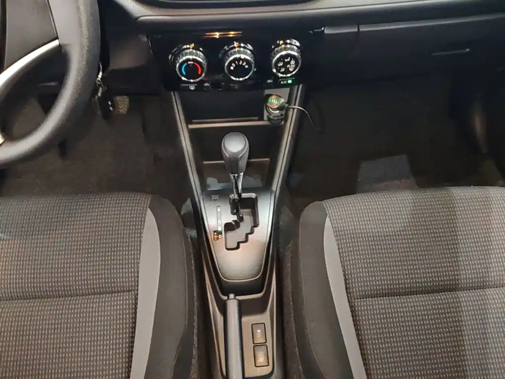 Toyota Vios FS — миниатюра 14