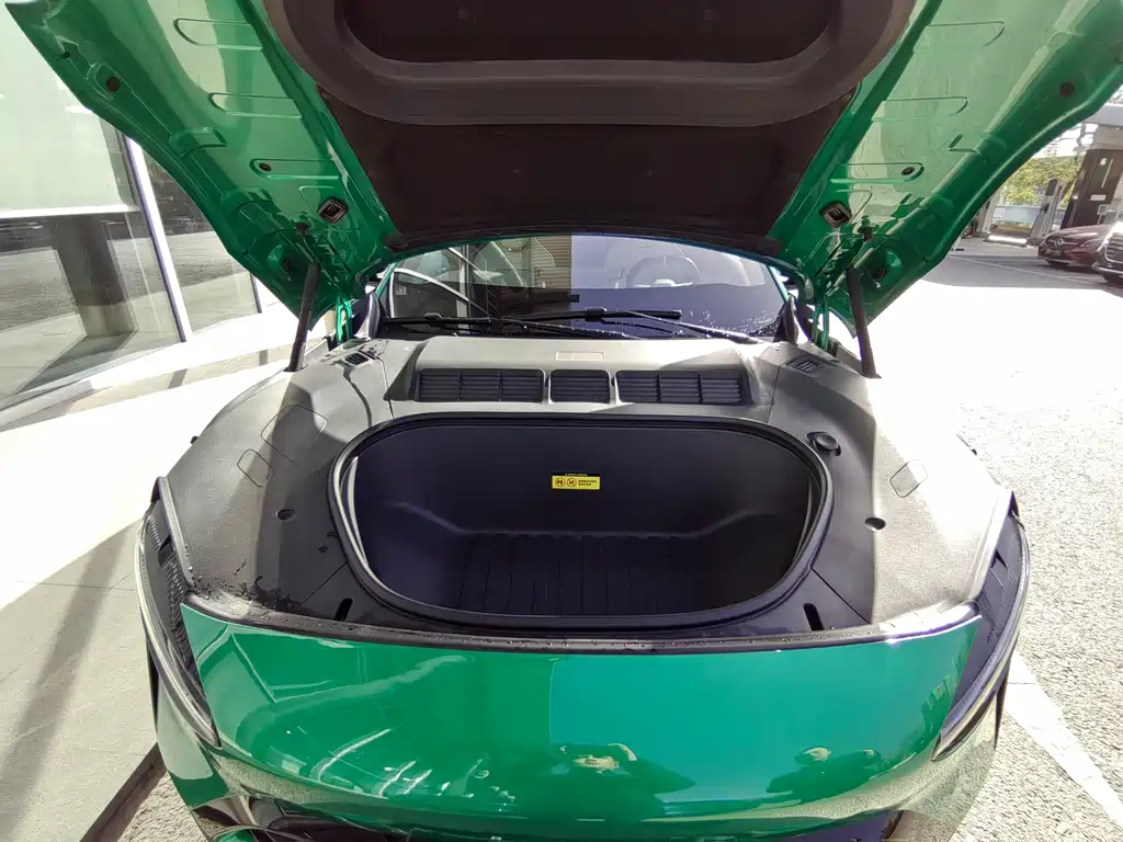 XIAOMI CAR XIAOMI YU7