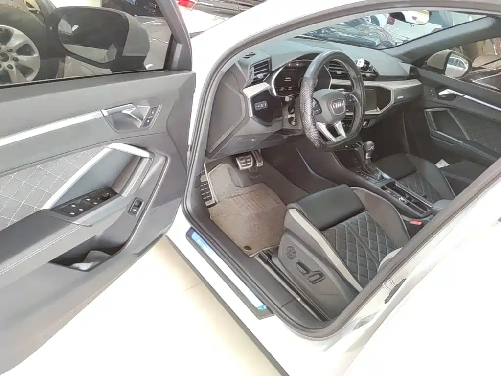 Audi Q3 — миниатюра 16