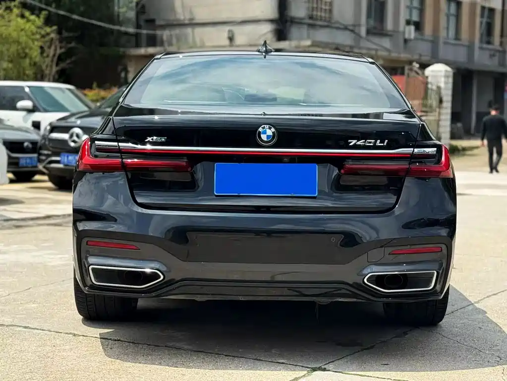 BMW 7 Series 7 2019 740Li Lead M Sport