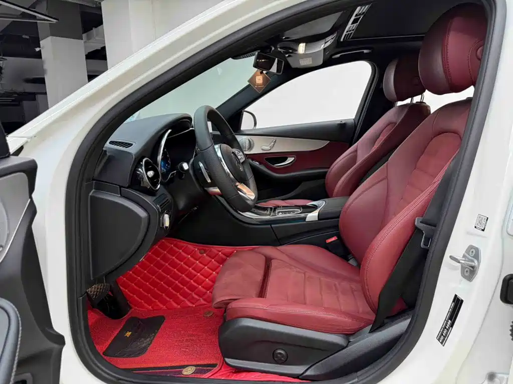 Mercedes-Benz C-Class — миниатюра 12