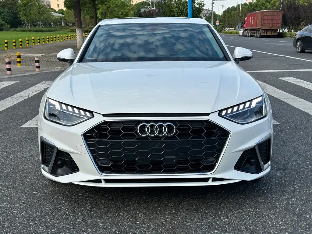 Audi A4L — миниатюра 2