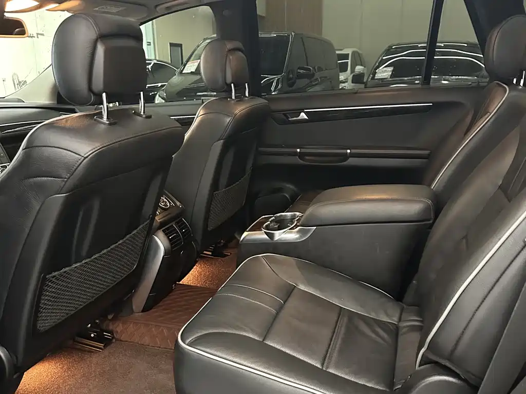 Mercedes-Benz R-Class — миниатюра 7