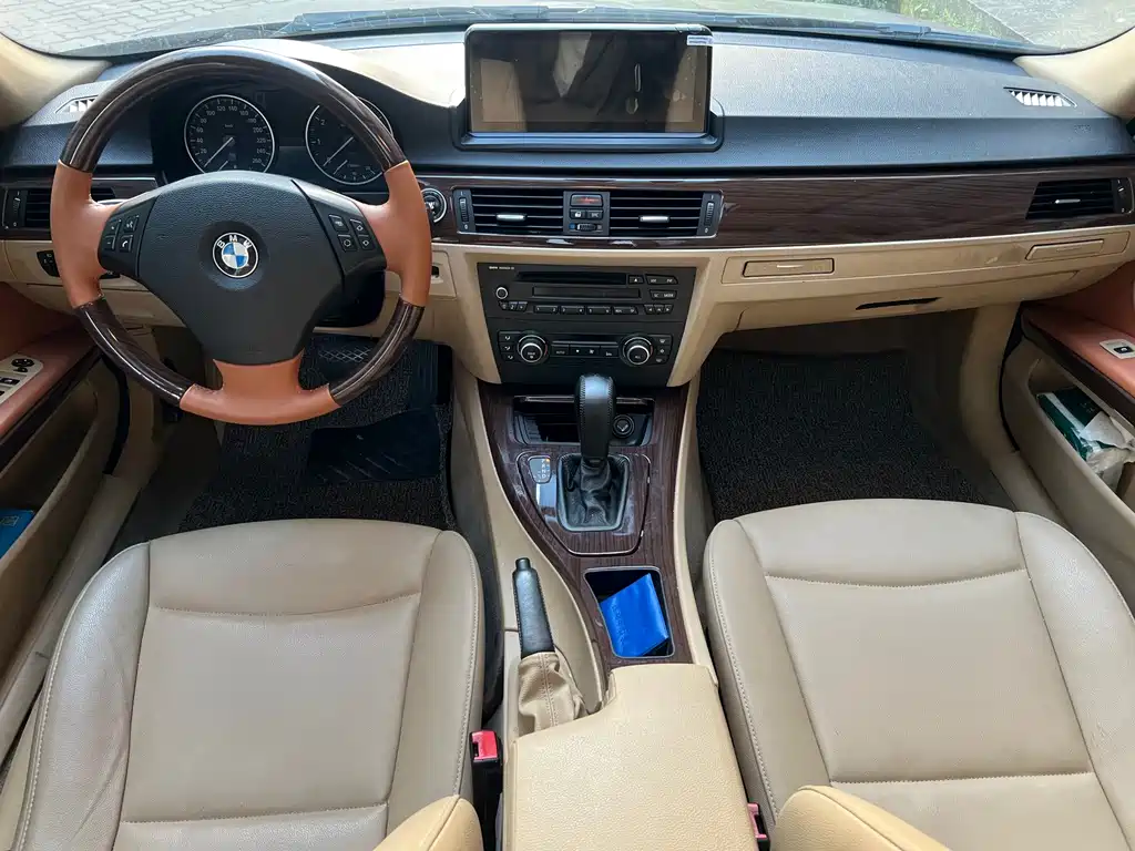 BMW 3 Series — миниатюра 7