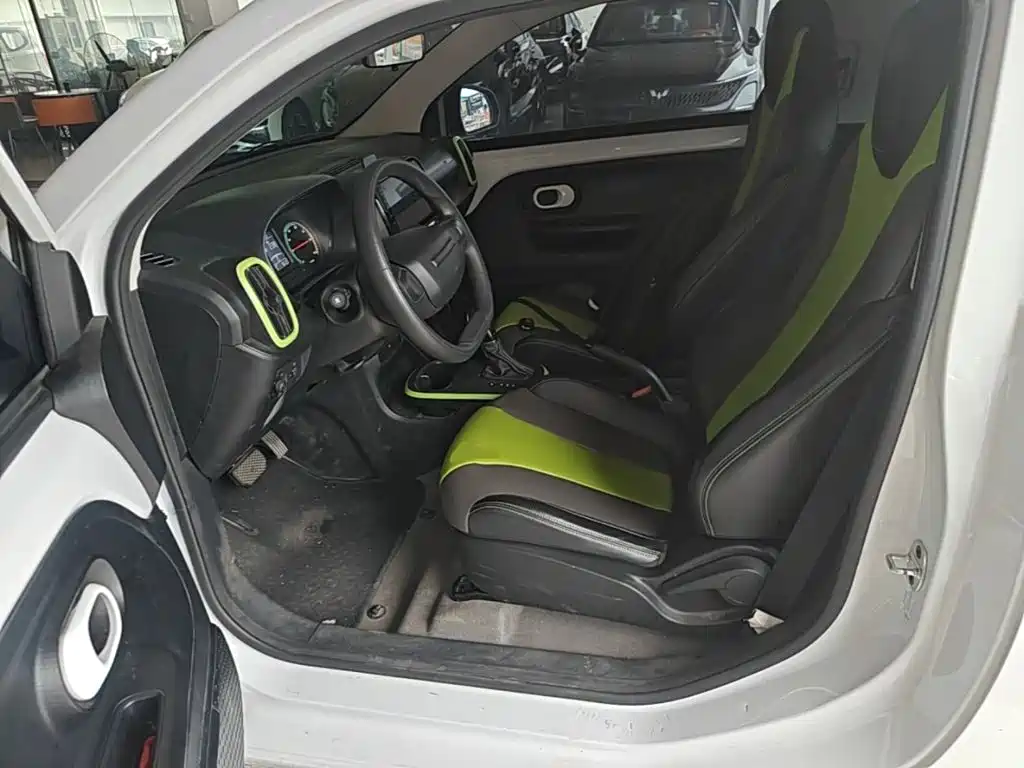 Roewe Clever — миниатюра 15