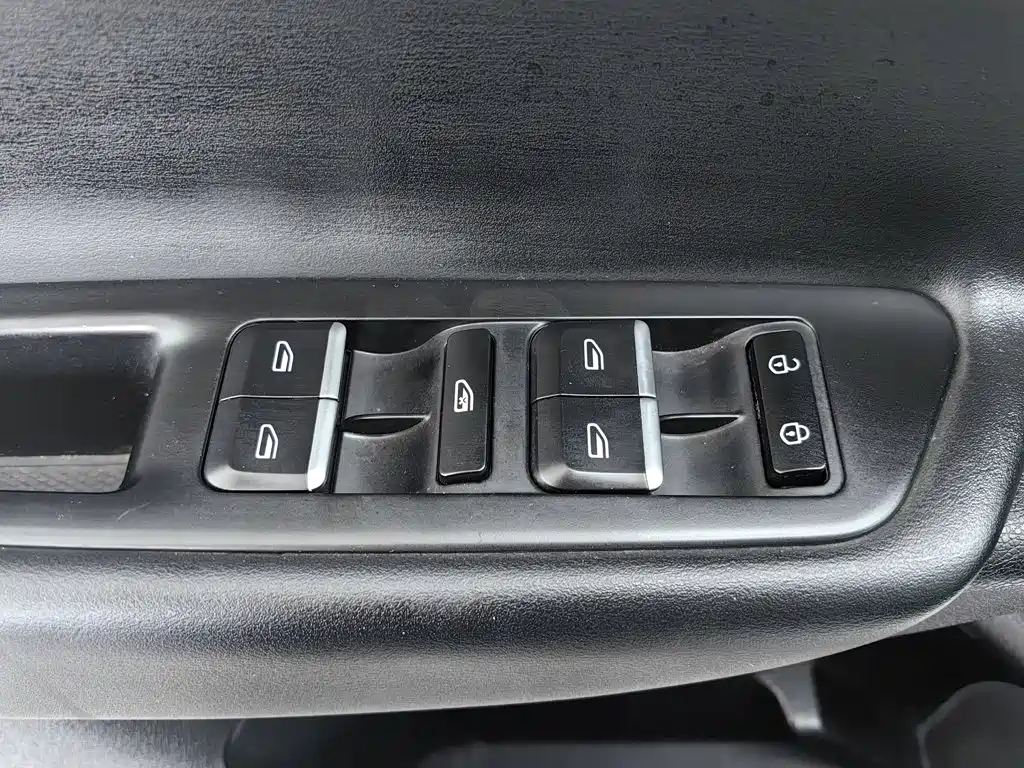 Geely Emgrand GL — миниатюра 9