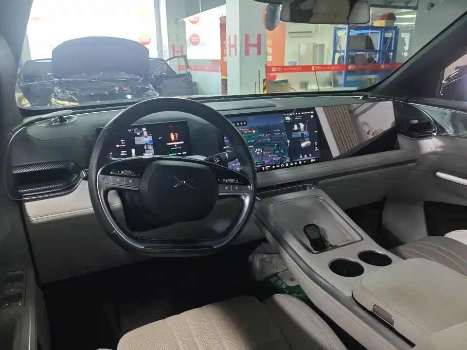 XPeng G9 — миниатюра 5