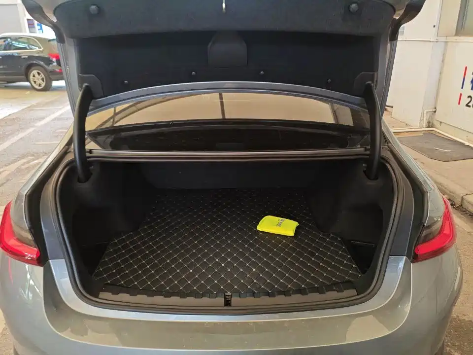 BMW i3 — миниатюра 7