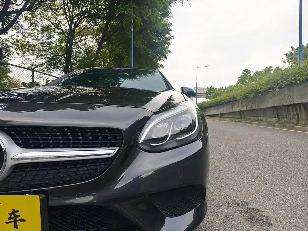 Mercedes-Benz SLC — миниатюра 31