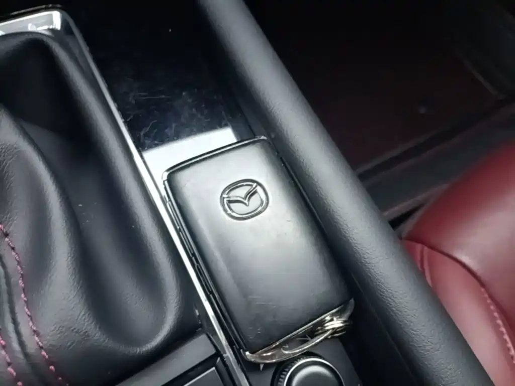 Mazda 3 Axela — миниатюра 17
