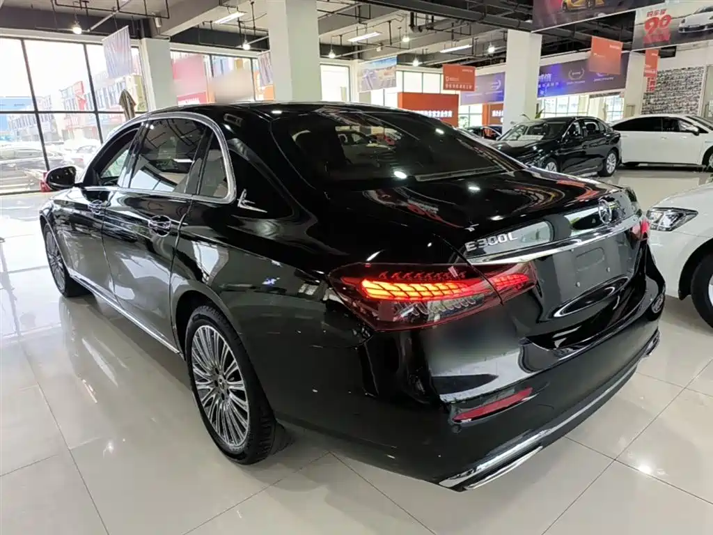 Mercedes-Benz E-Class E 2023 E 300 L Luxury