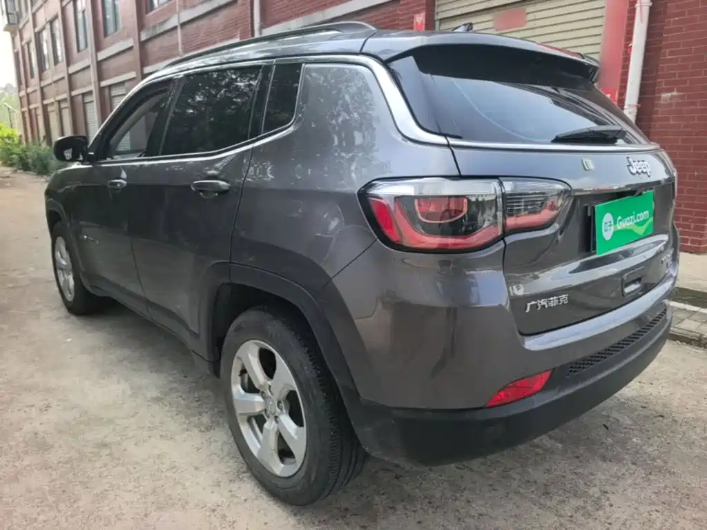 Jeep Compass — миниатюра 5