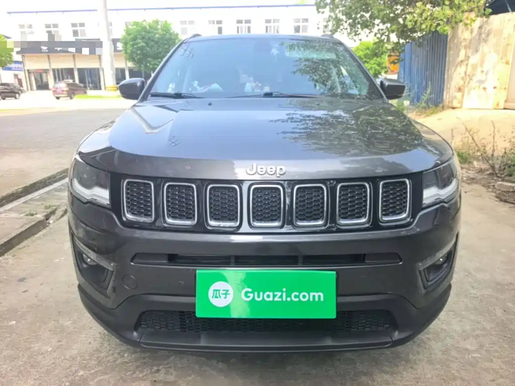Jeep Compass — миниатюра 3