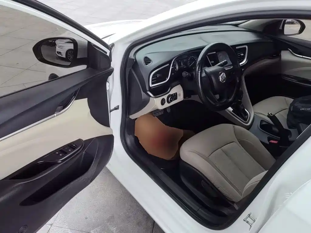 Buick Excelle — миниатюра 16