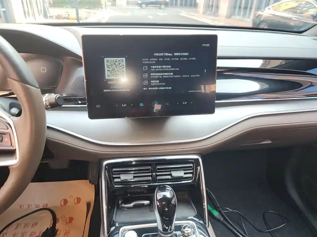 BYD Tang — миниатюра 13