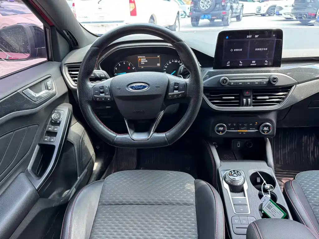 Ford Focus — миниатюра 13