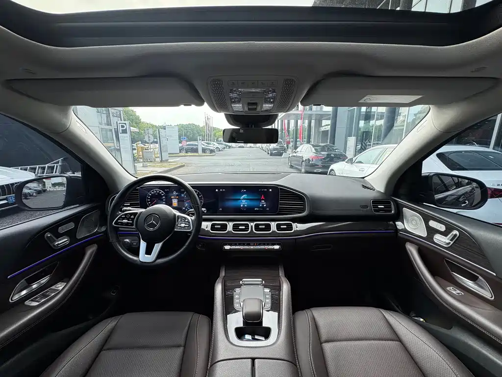 Mercedes-Benz GLE (Import) — миниатюра 17
