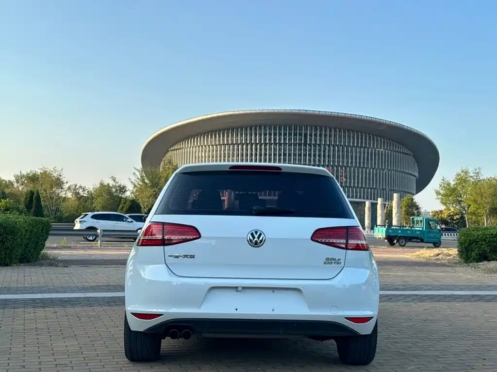 Volkswagen Golf — миниатюра 5