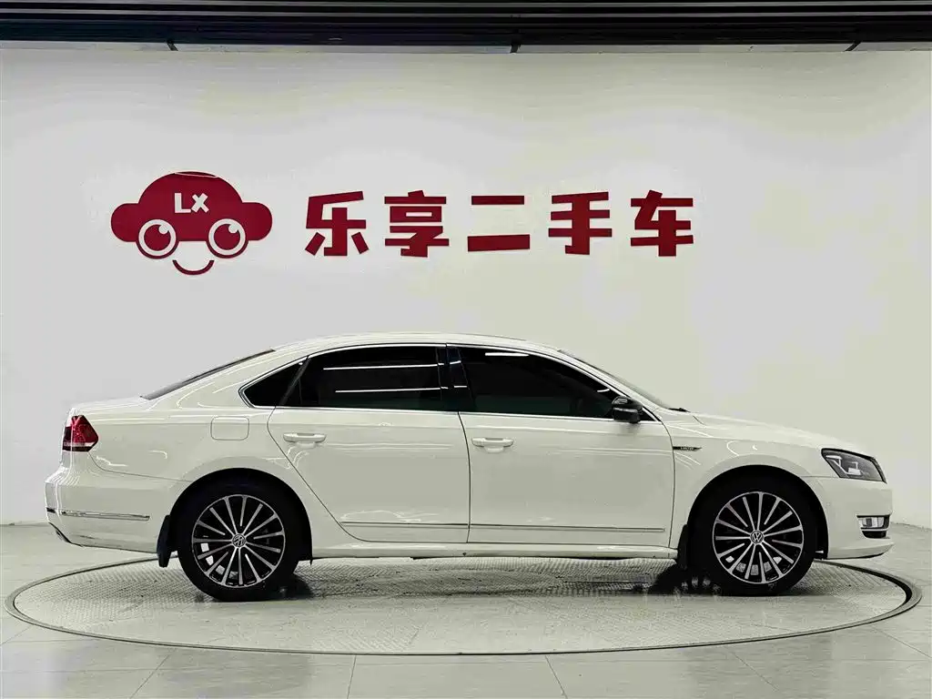 Volkswagen Passat — миниатюра 6