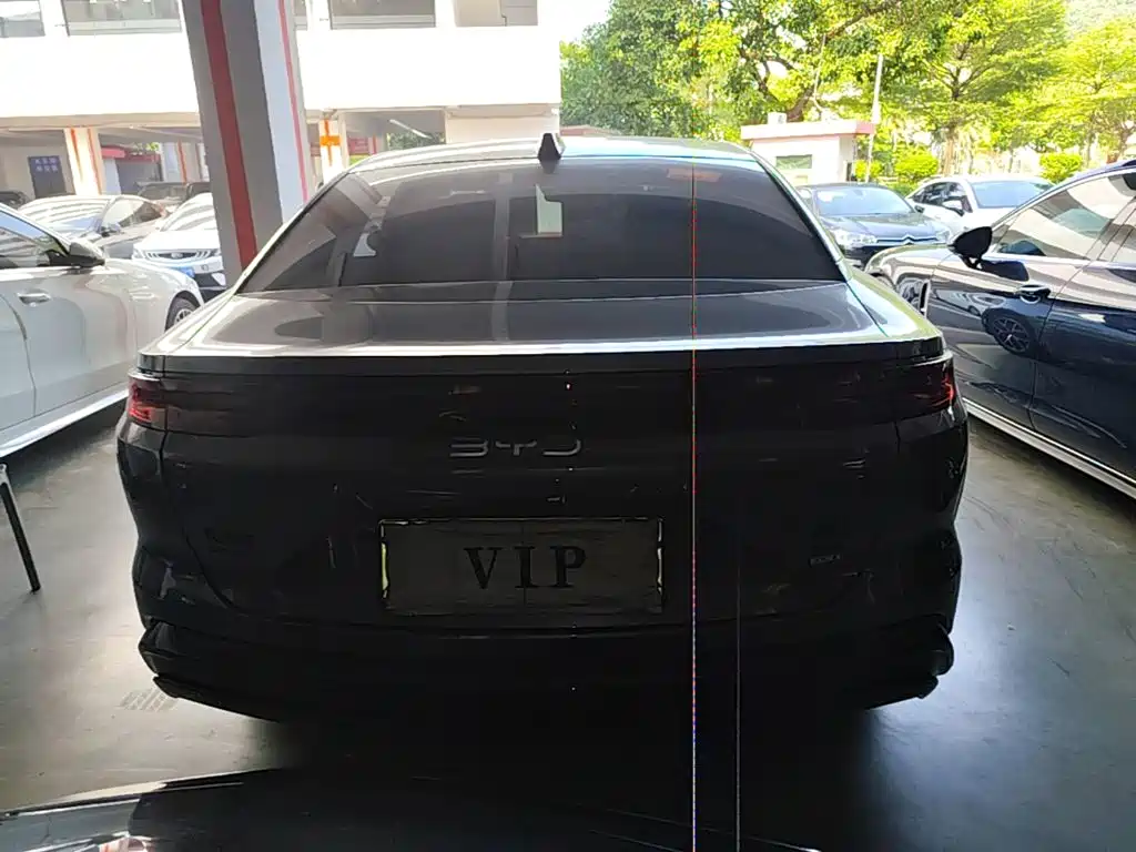 BYD Han L — миниатюра 6