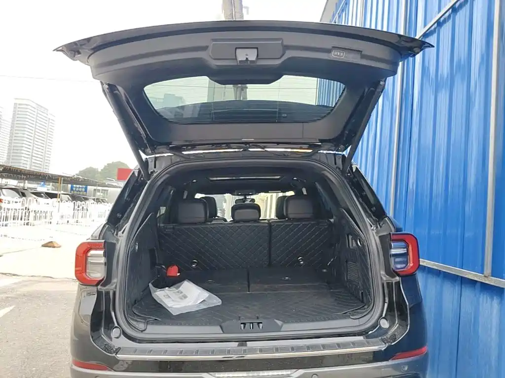 Ford Explorer — миниатюра 19